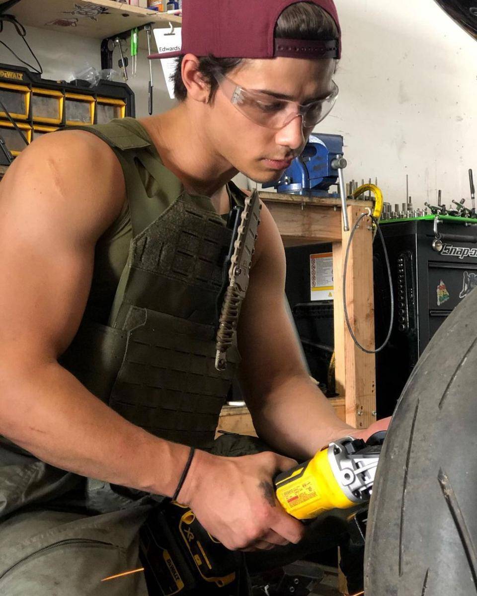 instagram.com/uriahjustus