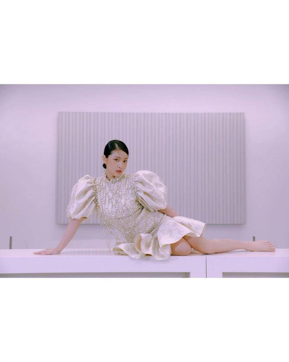 Yeri Red Velvet (Dok. Noblesse Men via instagram.com/yerimiese)
