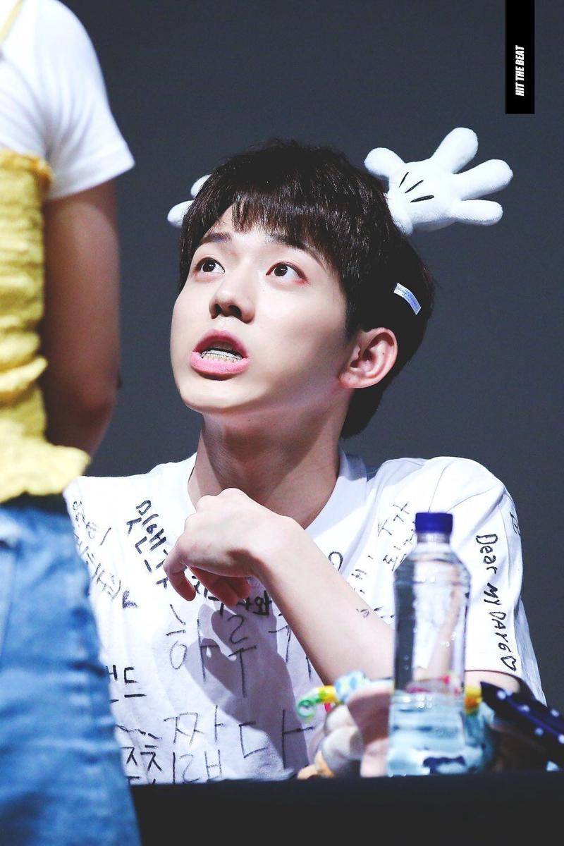 twitter.com/youthkang (cr. HTB_dowoon)