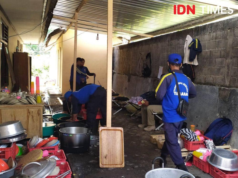 Barak pengungsian Banjarsari. IDN Times/Siti Umaiyah