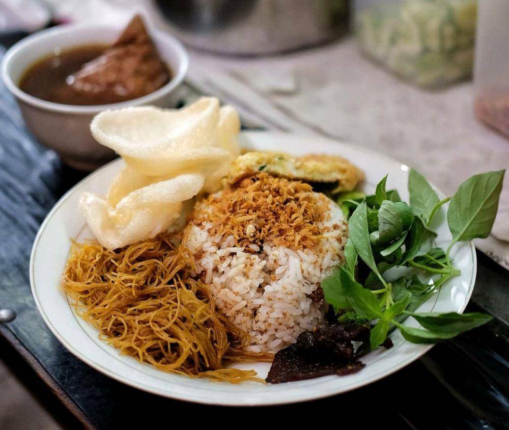Nasi ulam (instagram.com/simply_culinary)