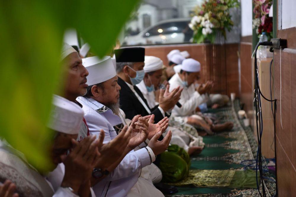 Sholawat Burdah: Pujian untuk Rasulullah yang Bermula dari Mimpi