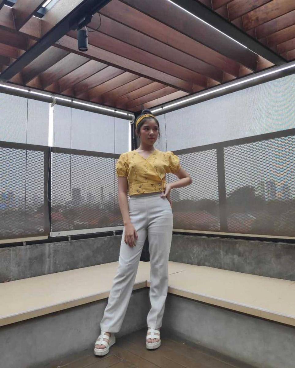instagram.com/tiaraandini