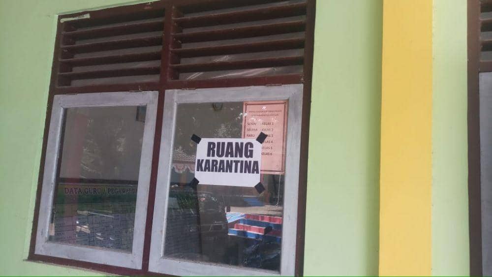 Ruang karantina yang disiapkan bagi pengungsi yang reaktif di Barak Banjarsari. Dok: istimewa