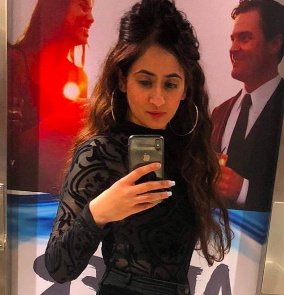 instagram.com/ruchikaakapoor
