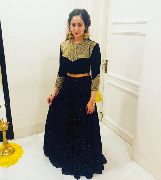 instagram.com/ruchikaakapoor