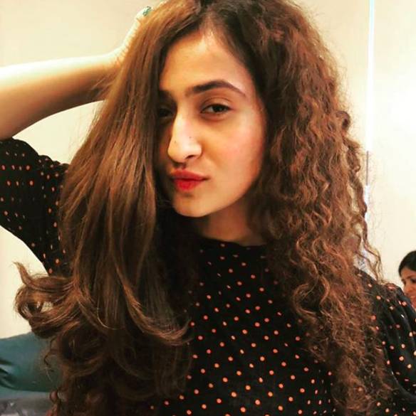 instagram.com/ruchikaakapoor