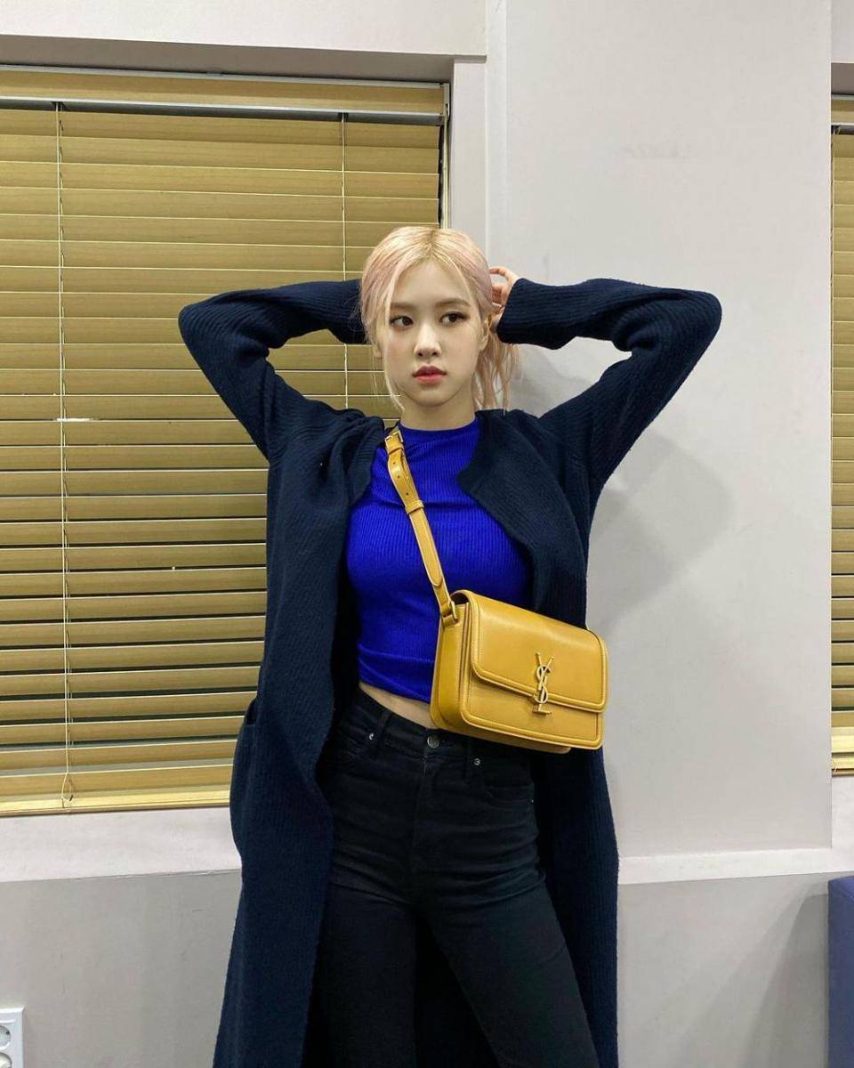 instagram.com/roses_are_rosie