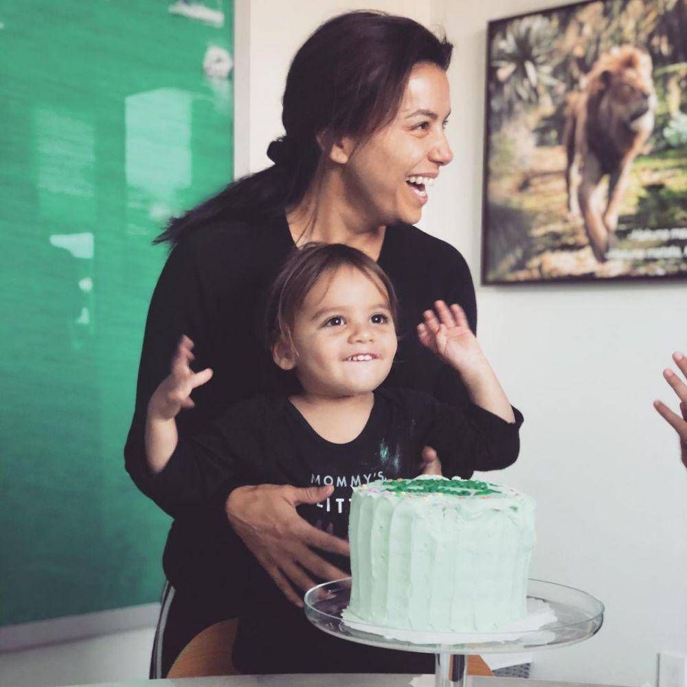 instagram.com/evalongoria