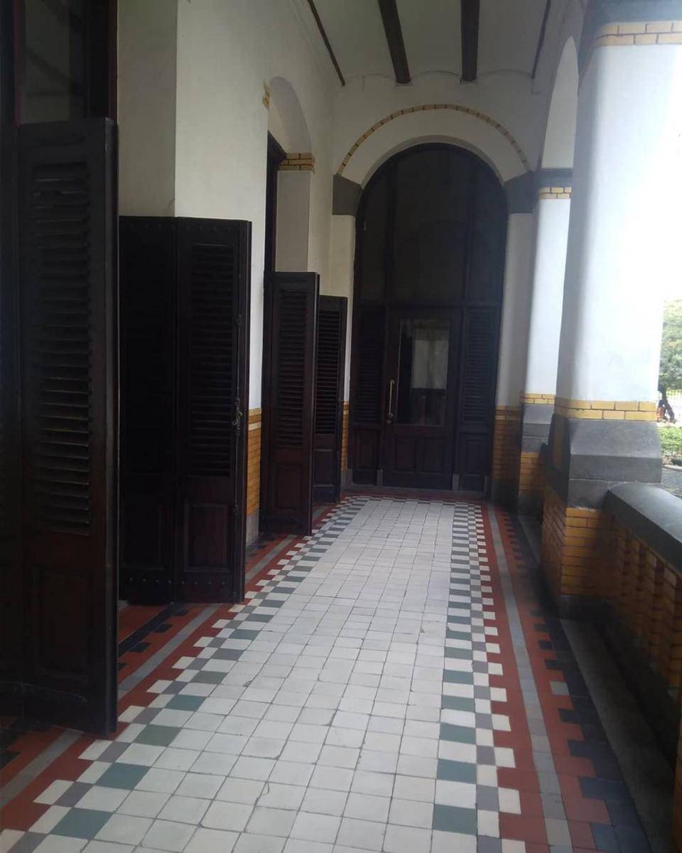 jumlah pintu lawang sewu/instagram.com/anisasulis93