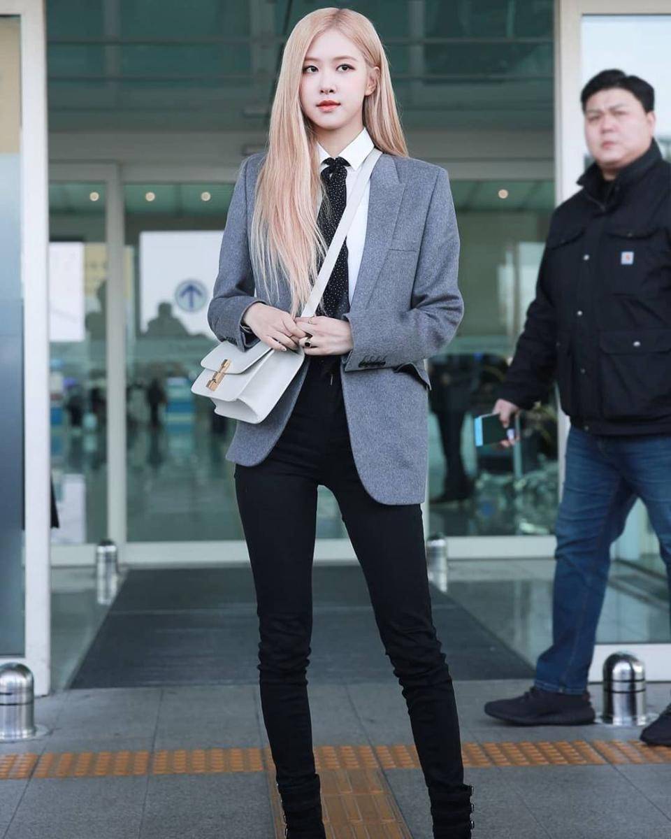 instagram.com/rose.blackpinsk