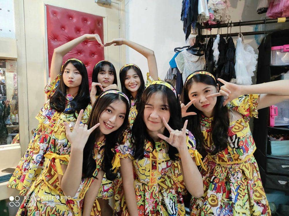twitter.com/_JKT48TeamKIII