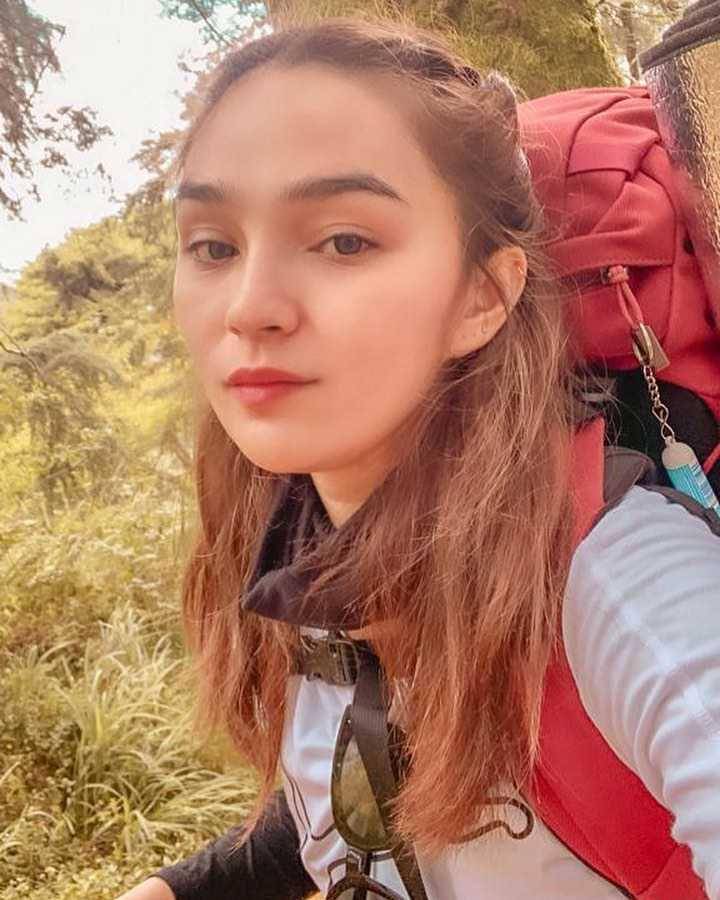 Shoumaya Tazkiyyah (instagram.com/shoumayatazkiyyah)