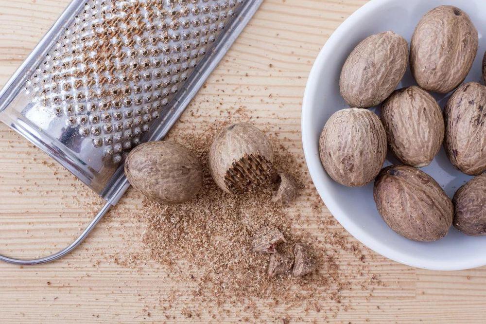 Cara Memilih dan Menyimpan Pala untuk Stok Bumbu di Dapur