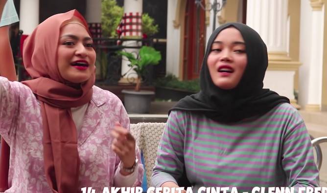 youtube.com/putridelina