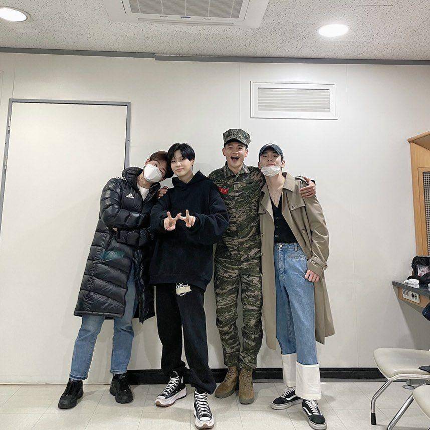 instagram.com/bumkeyk