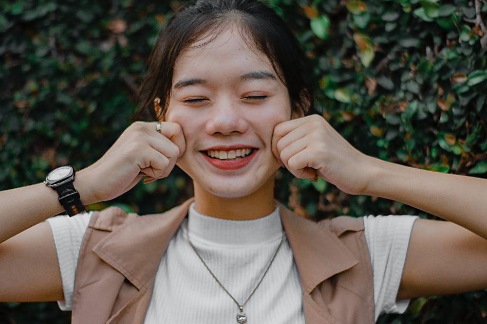 5 Kesalahan Makeup Si Pipi Chubby yang Bikin Riasan Tirus Gagal