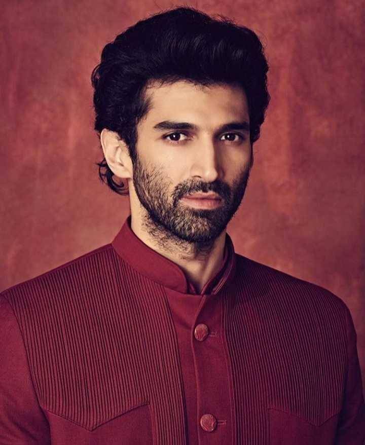 Instagram.com/adityaroykapur
