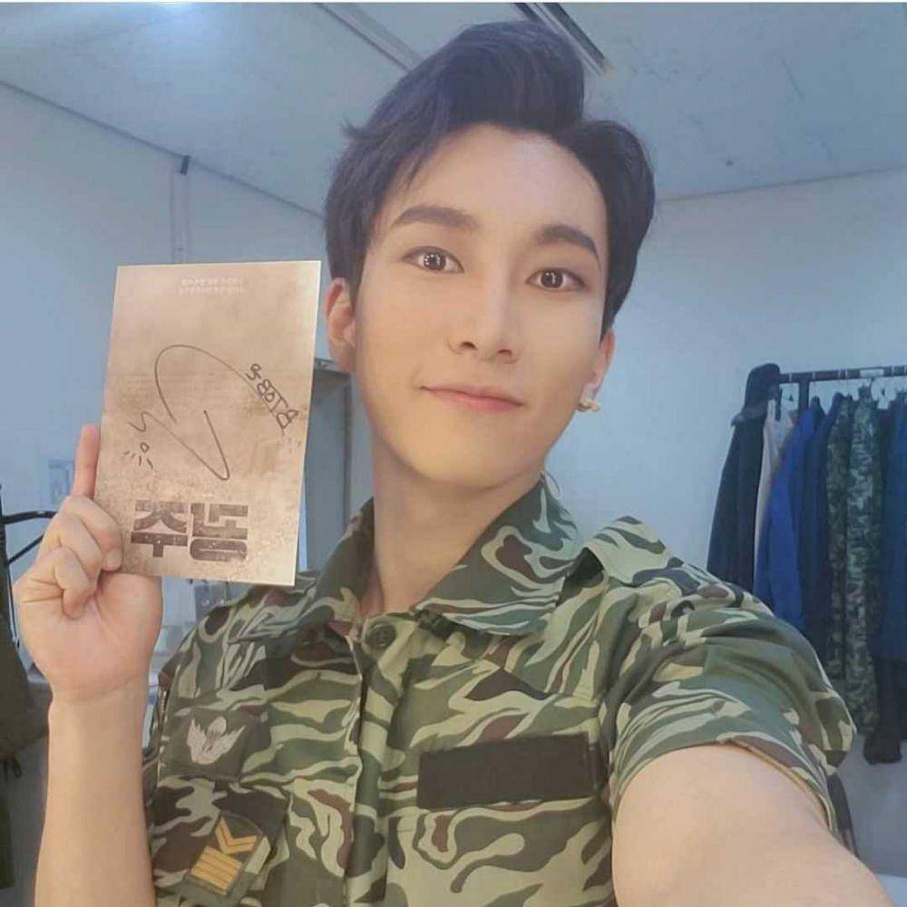 instagram.com/eunkwang.hk