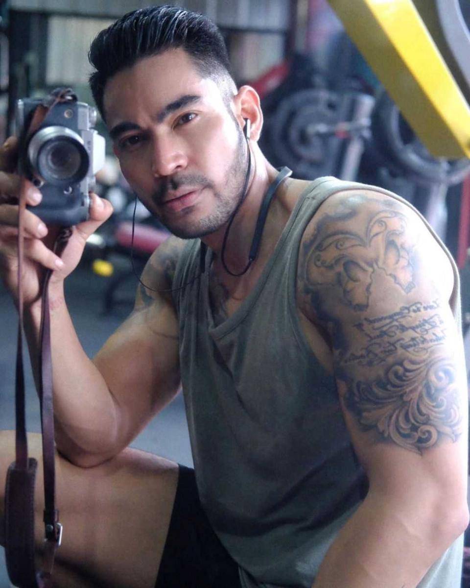 Instagram.com/robbypurba