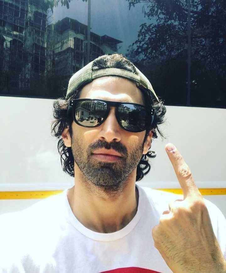 Instagram.com/adityaroykapur