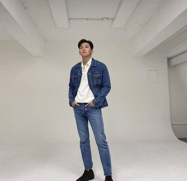 instagram.com/jichangwook