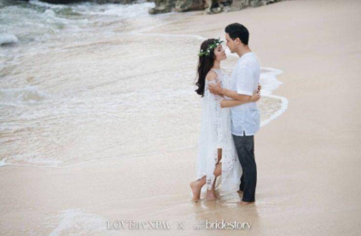 instagram.com/thebridestory