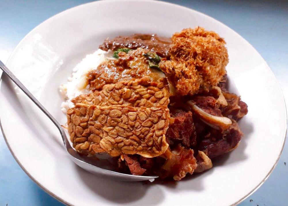 6 Pecel Unik Khas Nusantara, Tidak Selalu Identik dengan Sayuran Saja!