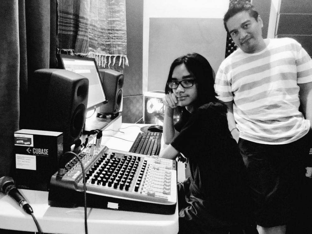 instagram.com/indralesmana