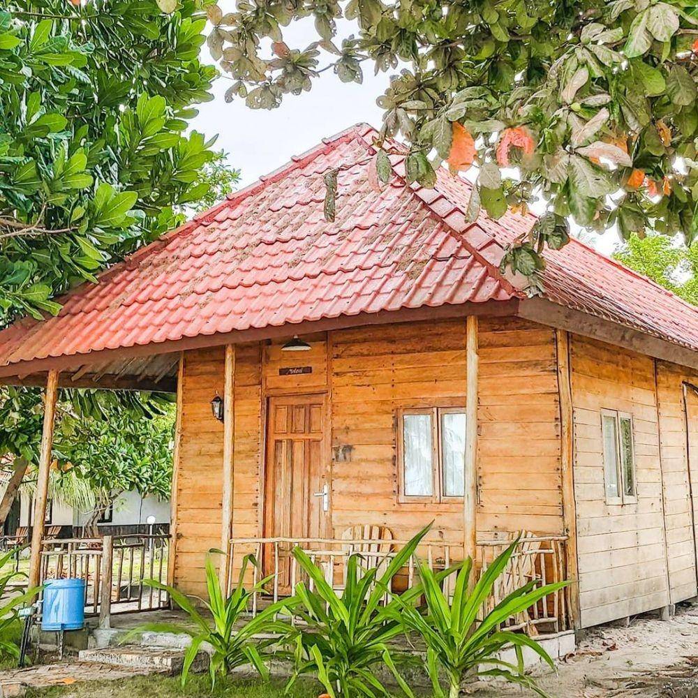instagram.com/newmarjolybeachresort
