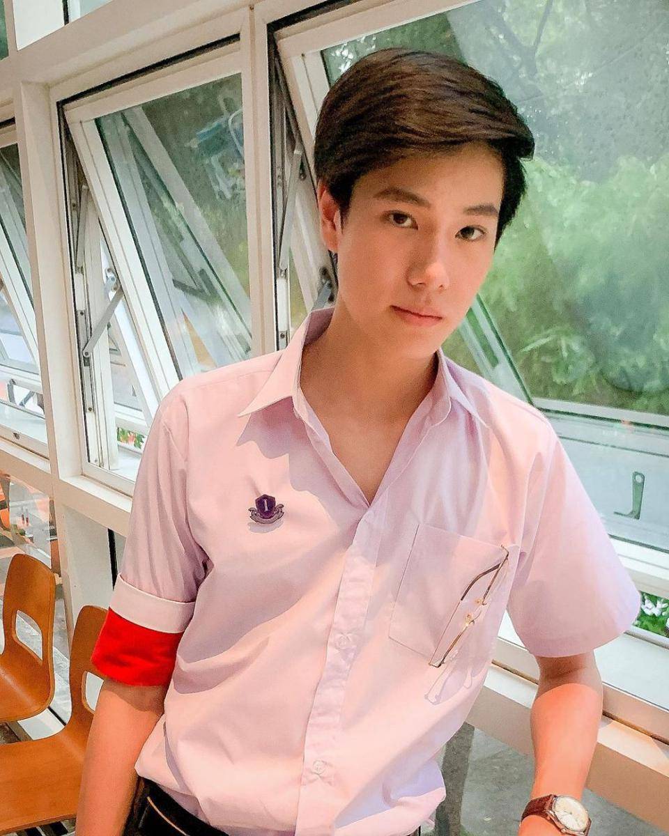instagram.com/phuwintang