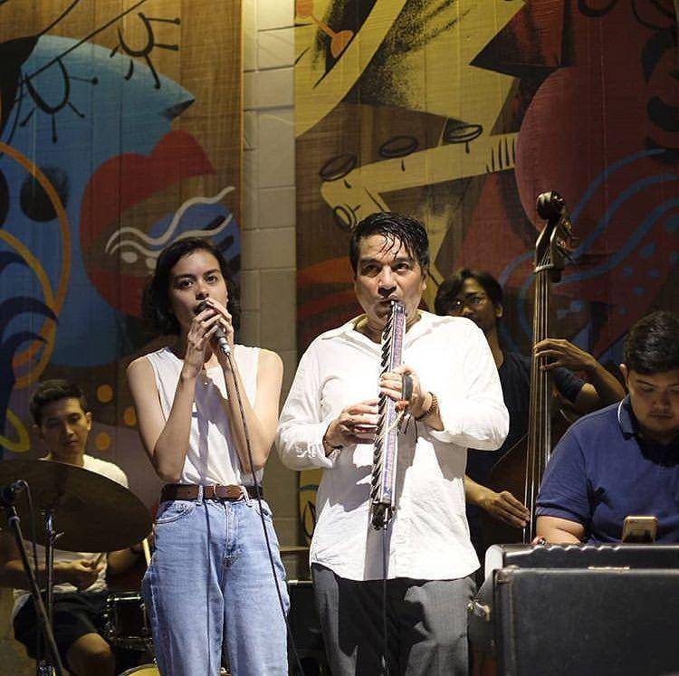 instagram.com/indralesmana