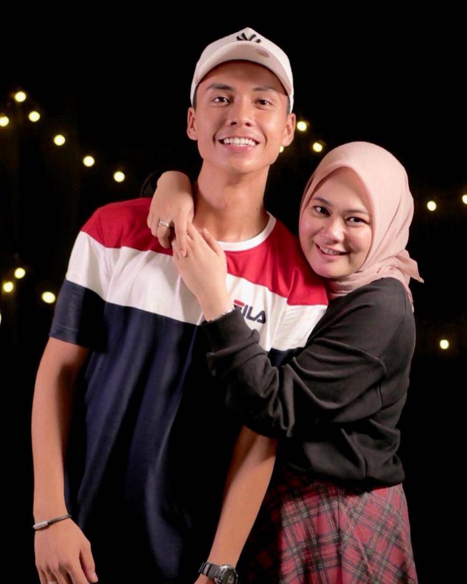 instagram.com/anisarahmaan