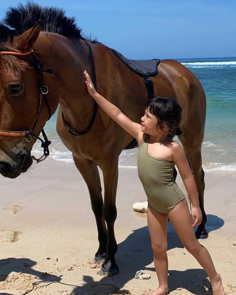 instagram.com/gisel_la