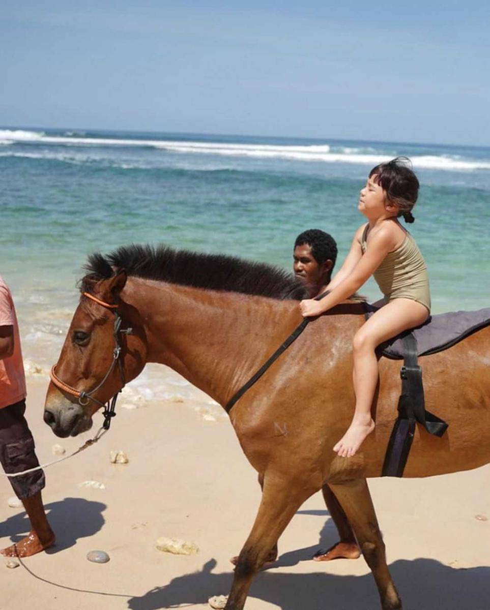 instagram.com/gisel_la