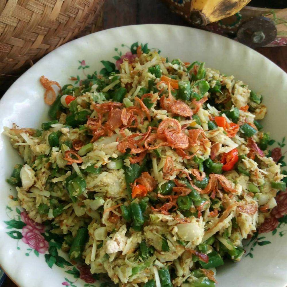 lawar (instagram.com/dapurbundabali)