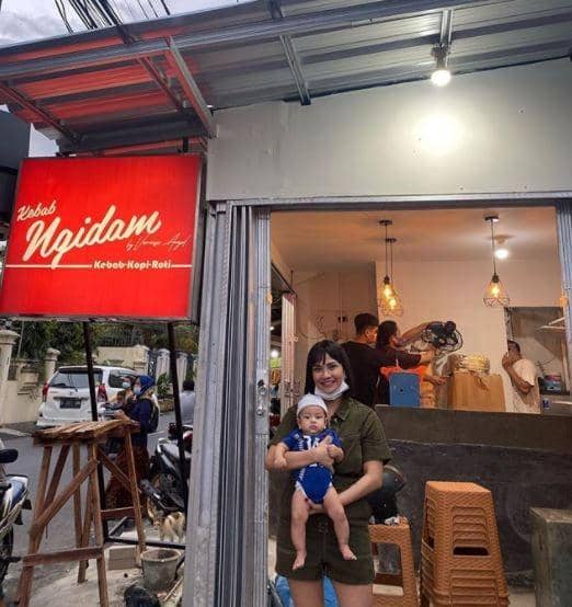 instagram.com/vanessangelofficial/