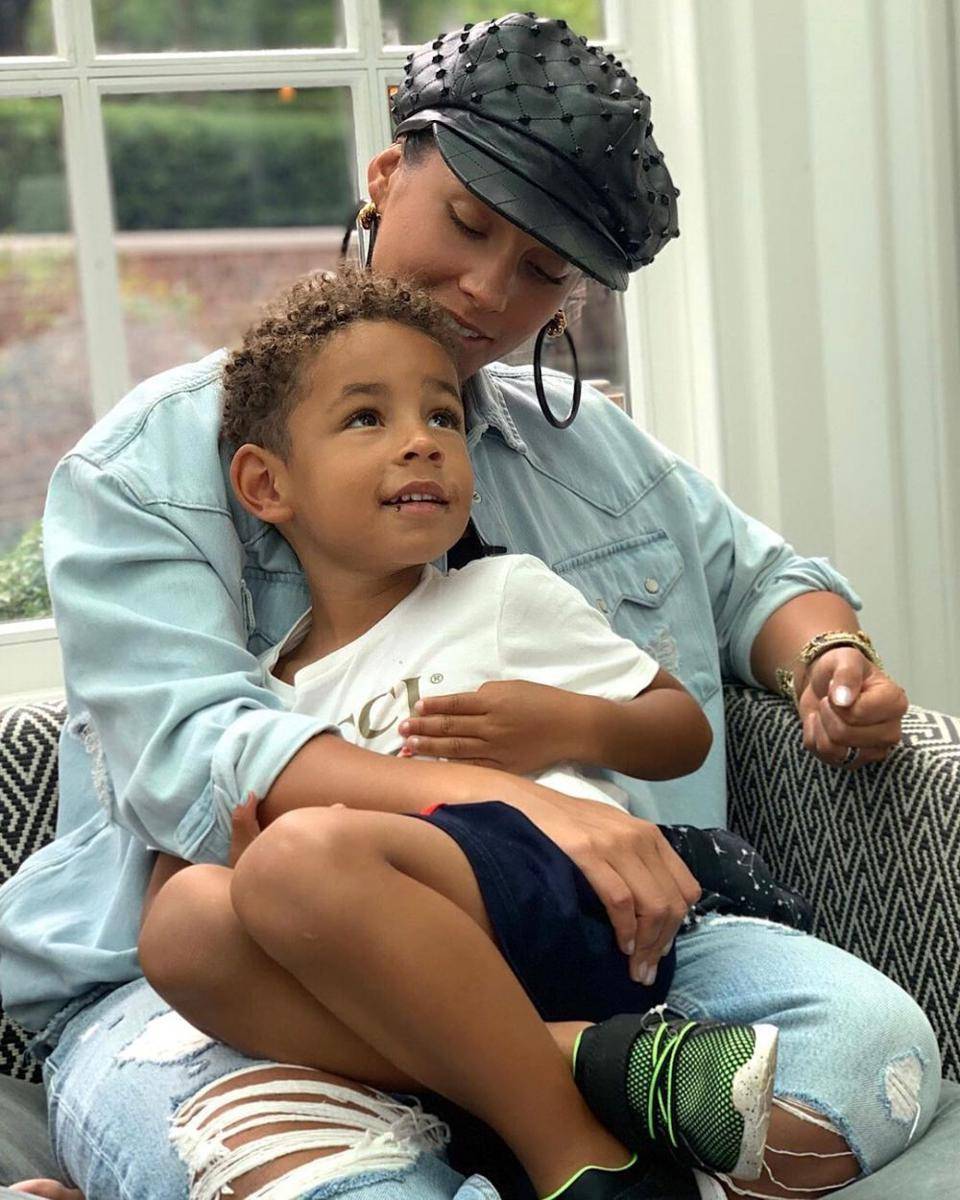 instagram.com/aliciakeys
