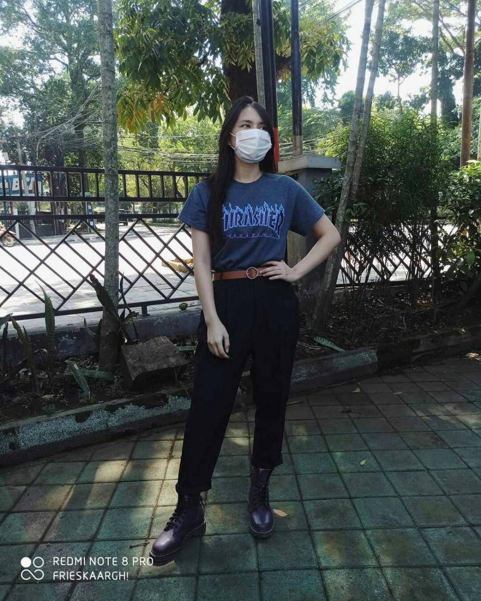 instagram.com/jkt48frieska
