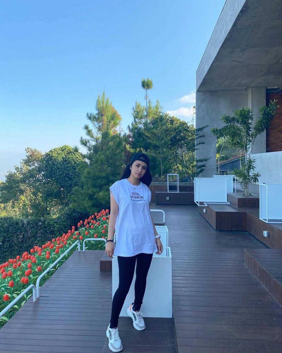 instagram/michelleziu