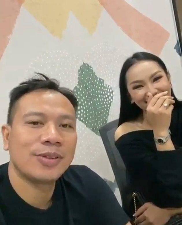 https://www.instagram.com/vickyprasetyo777/