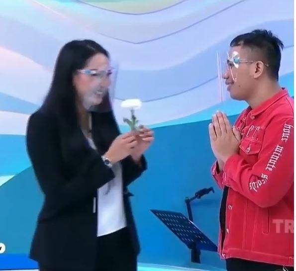 https://www.instagram.com/vickyprasetyo777/