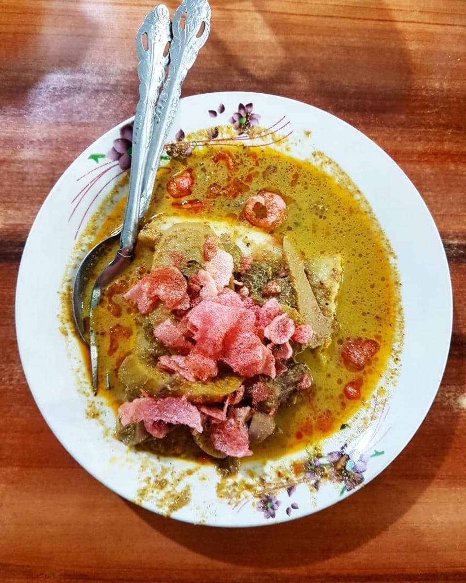 instagram.com/wisatakuliner.padang