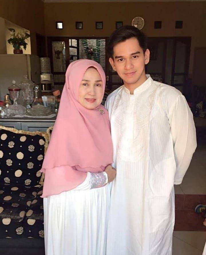 Instagram.com/azofarangga