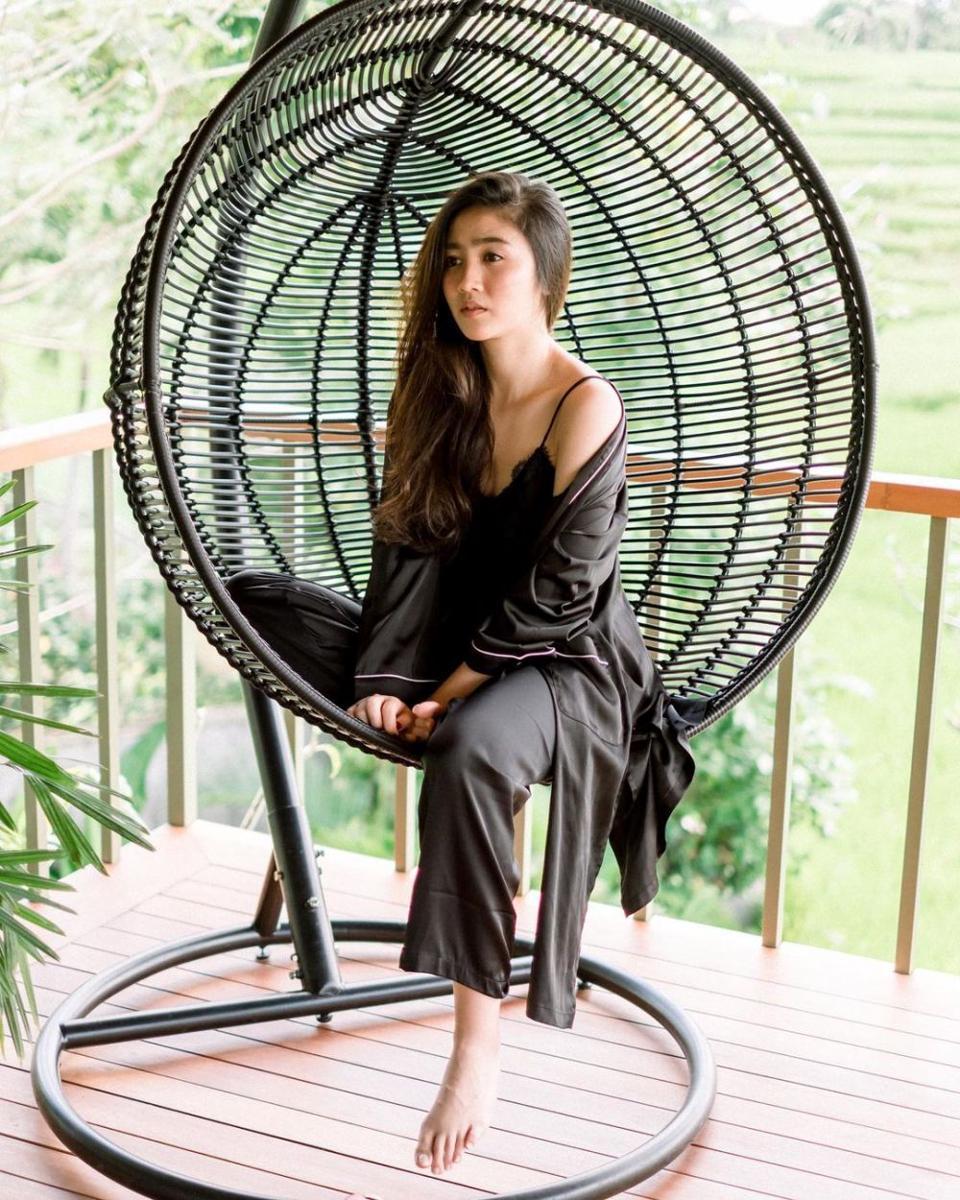 Instagram.com/febbyrastanty