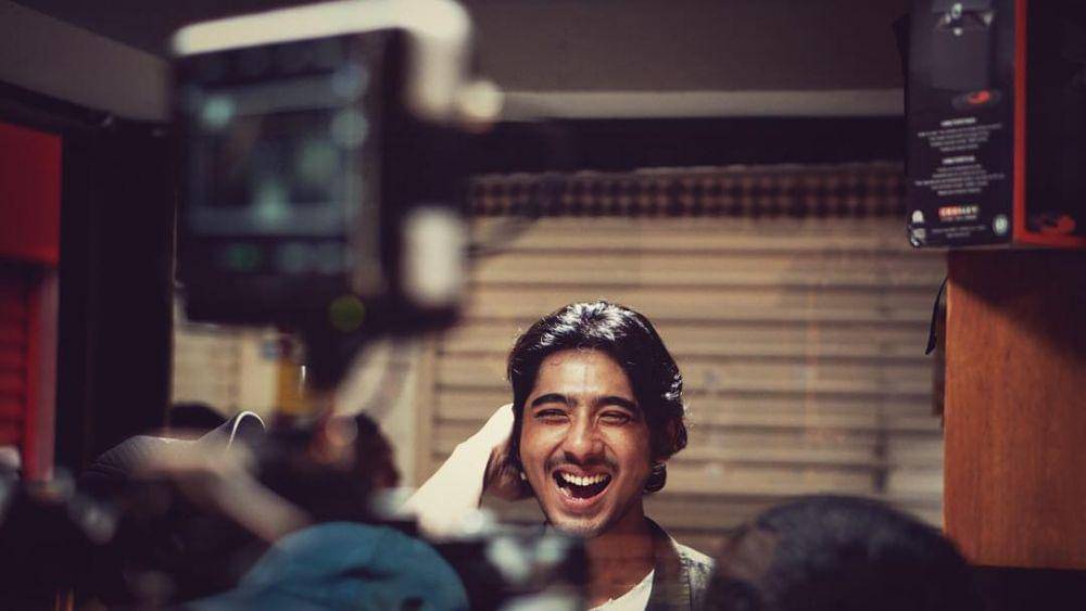 instagram.com/arya.saloka