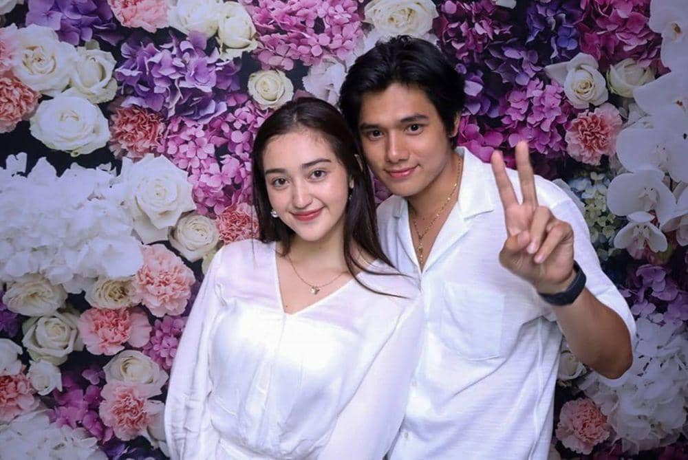 Gelar Meet & Greet, 10 Potret Manis Ranty Maria dan Rayn Wijaya