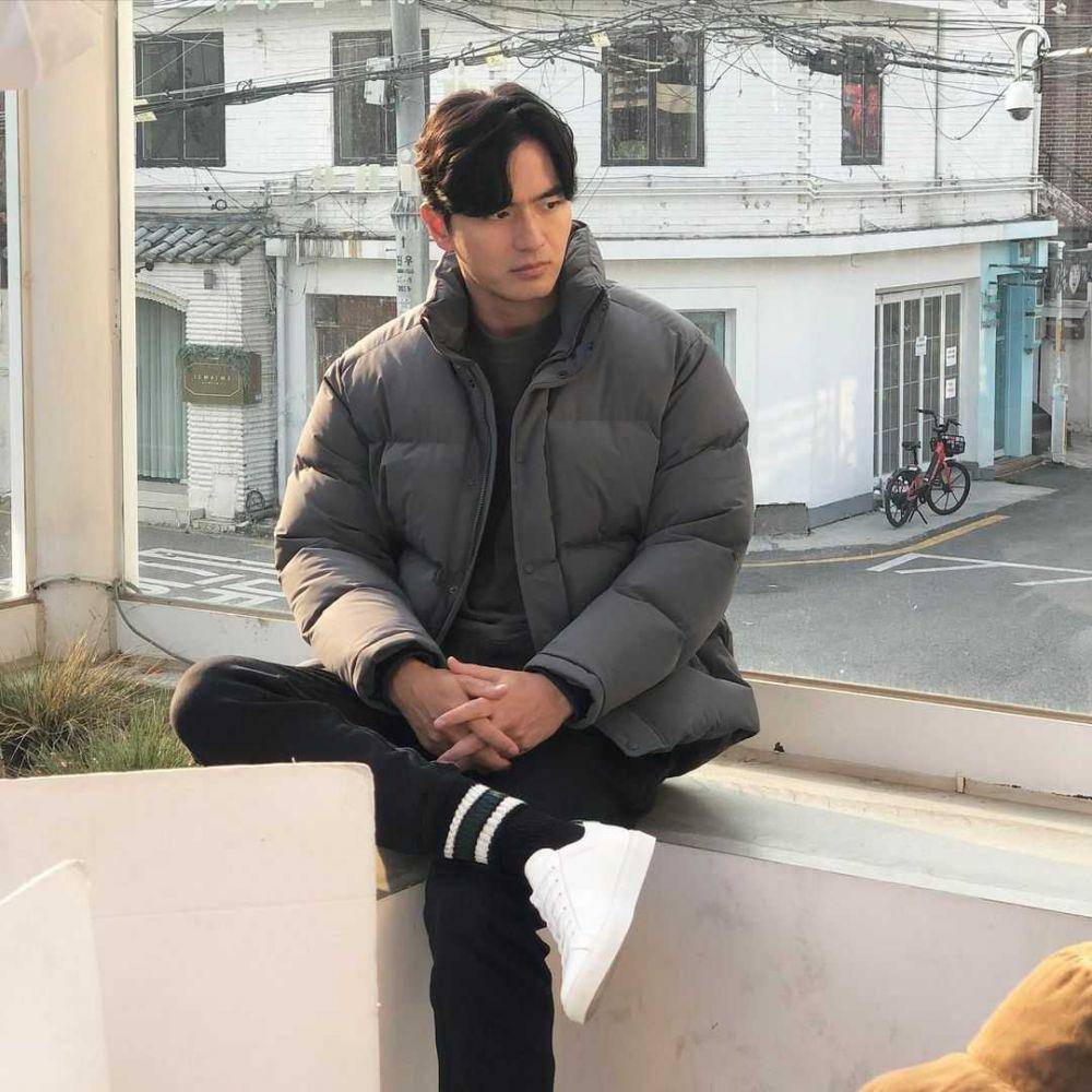 instagram.com/jinuk0916