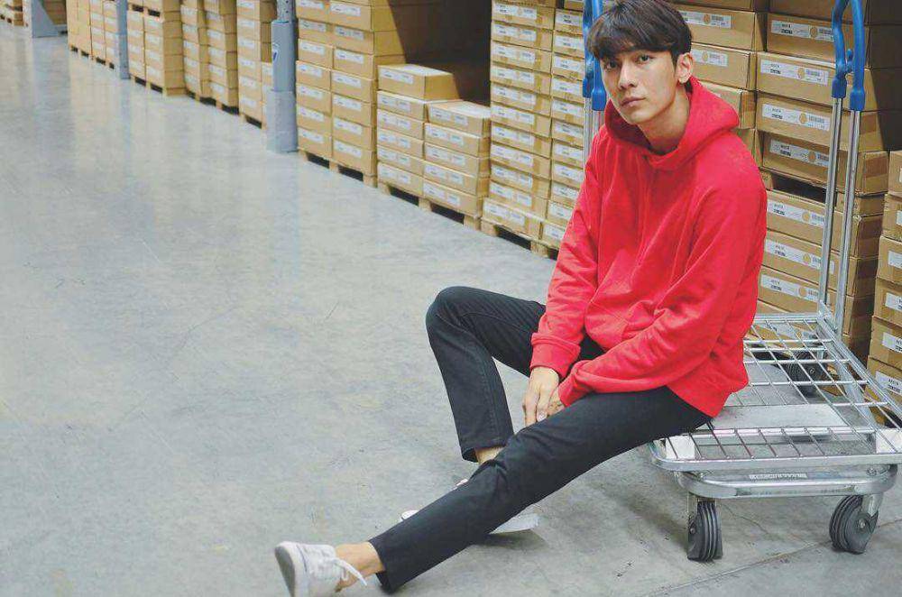 instagram.com/mewsuppasit
