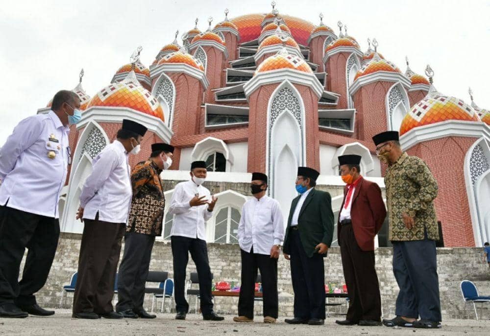 Ramadan 2021, Warga Sudah Bisa Tarawih di Masjid 99 Kubah Makassar